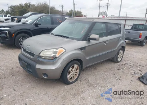 2011 Kia Soul + z USA, uszkodzony, nr VIN KNDJT2A21B7269500